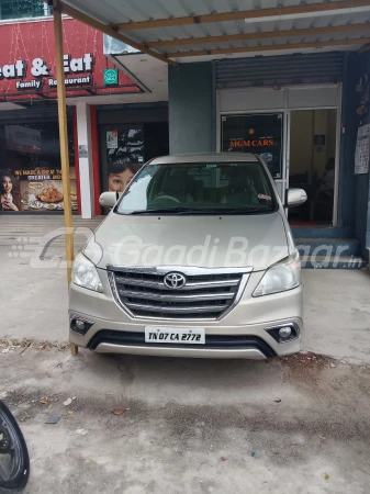 TOYOTA Innova [2013-2014]