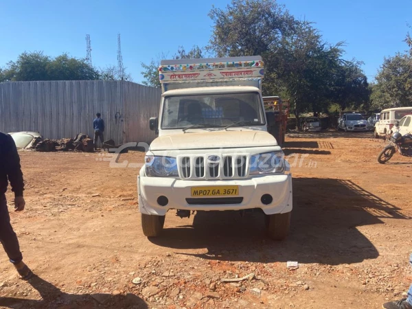 MAHINDRA Bolero Pik-Up