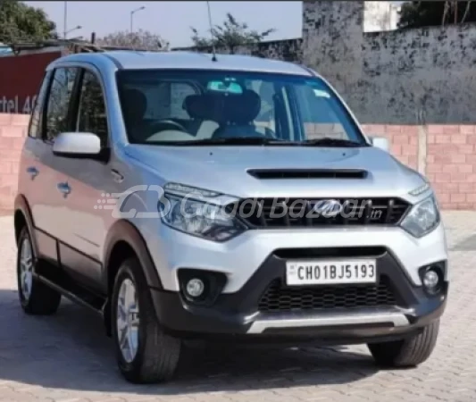 MAHINDRA NUVO SPORT