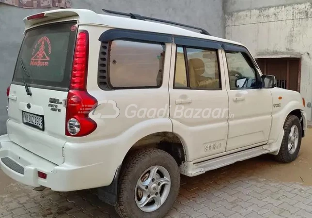 MAHINDRA Scorpio [2009-2014]