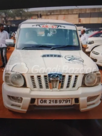 MAHINDRA Scorpio [2009-2014]