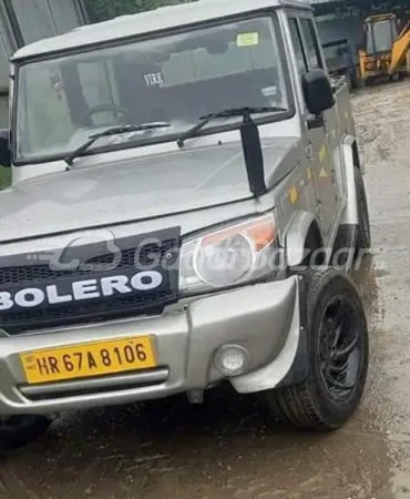 MAHINDRA Bolero Camper