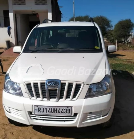 MAHINDRA Xylo
