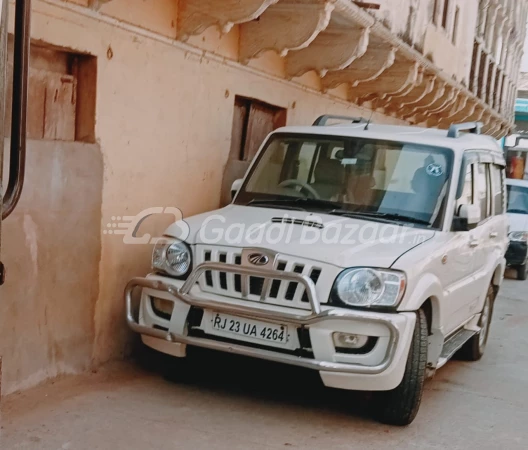 MAHINDRA Scorpio [2009-2014]