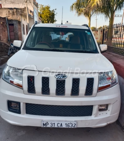 MAHINDRA TUV300