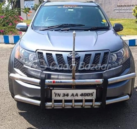 MAHINDRA XUV500 [2011-2015]