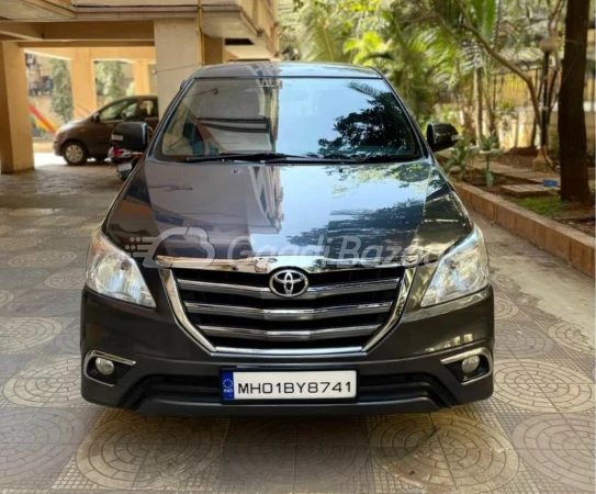 TOYOTA Innova [2015-2016]