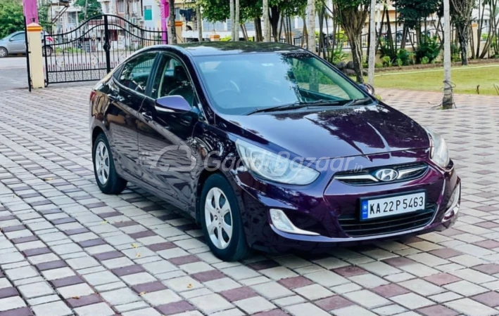 HYUNDAI Verna [2011-2015]