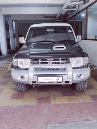 MISTUBISHI MOTORS LTD Pajero