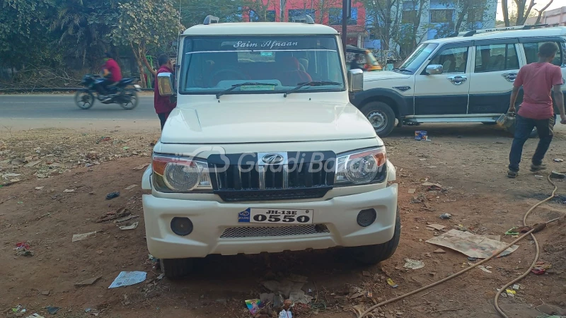 MAHINDRA Bolero Power+