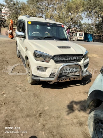 MAHINDRA SCORPIO