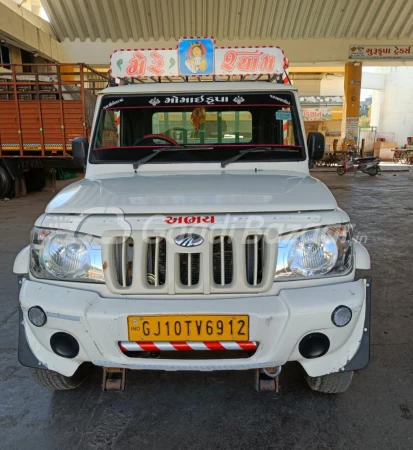 MAHINDRA Bolero Maxitruck Plus