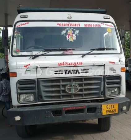 TATA MOTORS LPT 2518