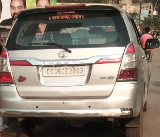 TOYOTA Innova Touring Sport