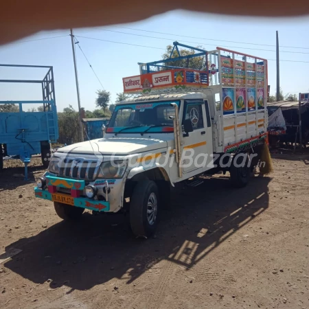 MAHINDRA Bolero Pik-Up