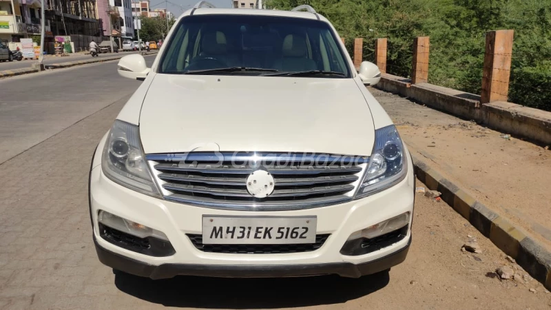 MAHINDRA Ssangyong Rexton