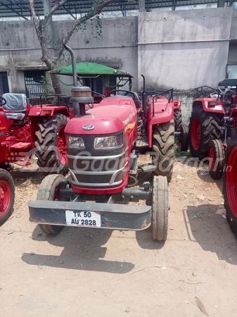 MAHINDRA 475 Di