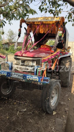 MAHINDRA Arjun 555 Di