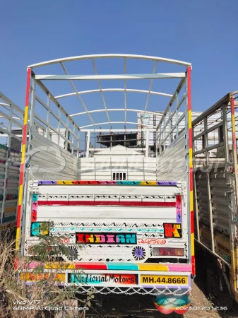 front_right_view