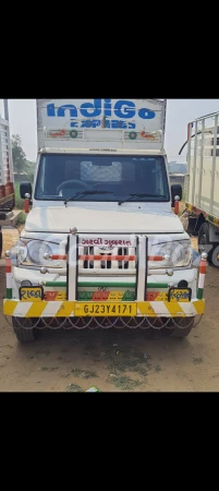 MAHINDRA Bolero Maxitruck Plus