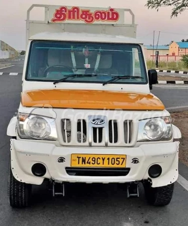 MAHINDRA Bolero Maxitruck Plus