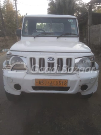 MAHINDRA Bolero Pik-Up