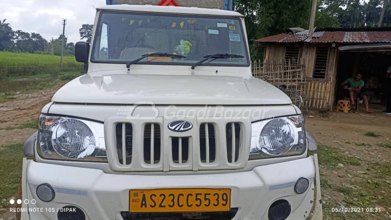 MAHINDRA Bolero Pik-Up