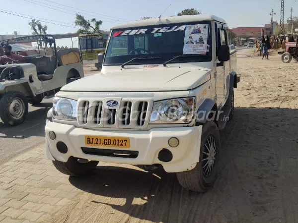 MAHINDRA Bolero Camper