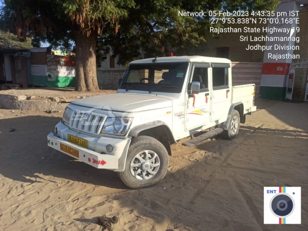 MAHINDRA Bolero Camper