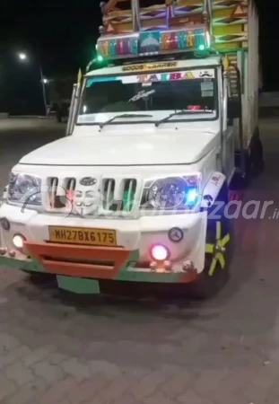 MAHINDRA Bolero Pik-Up