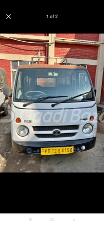 TATA MOTORS TATA MAGIC