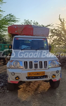 MAHINDRA Bolero Pik-Up