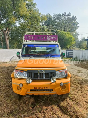 MAHINDRA Bolero Pik-Up