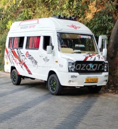 FORCE MOTORS TRAVELLER MINIBUS 3350 MM WB