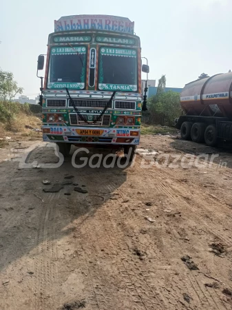 ASHOK LEYLAND 2516 IL