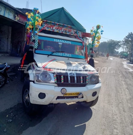 MAHINDRA Bolero Pik-Up