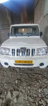 MAHINDRA Bolero Pik-Up