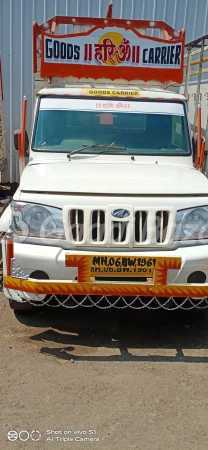 MAHINDRA Bolero Maxitruck Plus