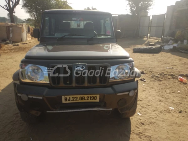 MAHINDRA Bolero Camper