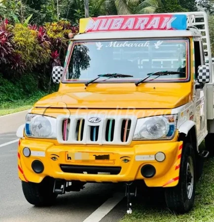 MAHINDRA Bolero Maxitruck Plus