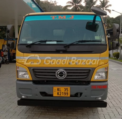 BharatBenz 1217C