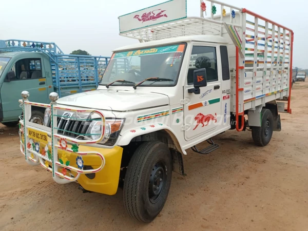 TATA MOTORS Bolero Maxitruck Plus