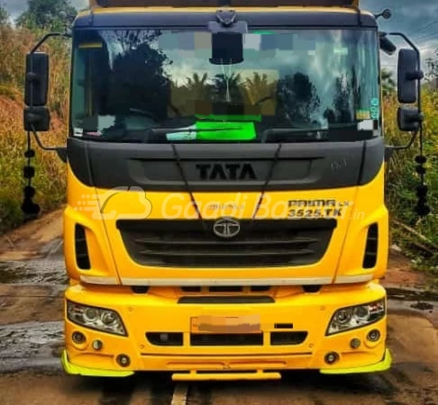 Used TATA MOTORS SIGNA 3525.TK 8x4 HD BS VI trucks for Sale in