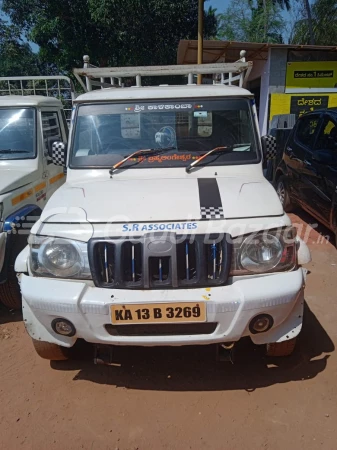 MAHINDRA BOLERO