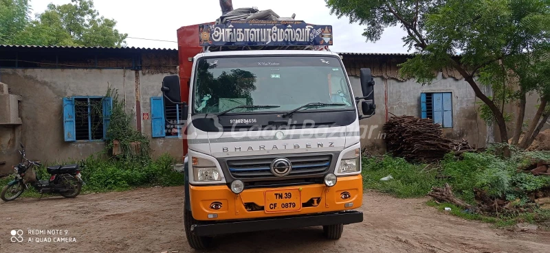 DAIMLER INDIA COMMERCIAL VEHICLES 1214 R