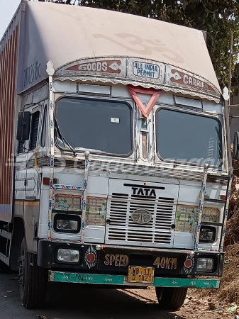 TATA MOTORS LPT 2518