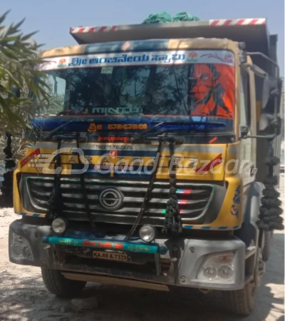 DAIMLER INDIA COMMERCIAL VEHICLES 2523