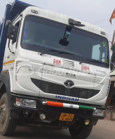 TATA MOTORS SIGNA 4825.TK. FBV