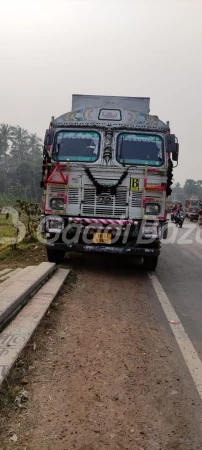 TATA MOTORS SIGNA4823.T