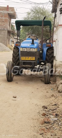 New Holland 4010